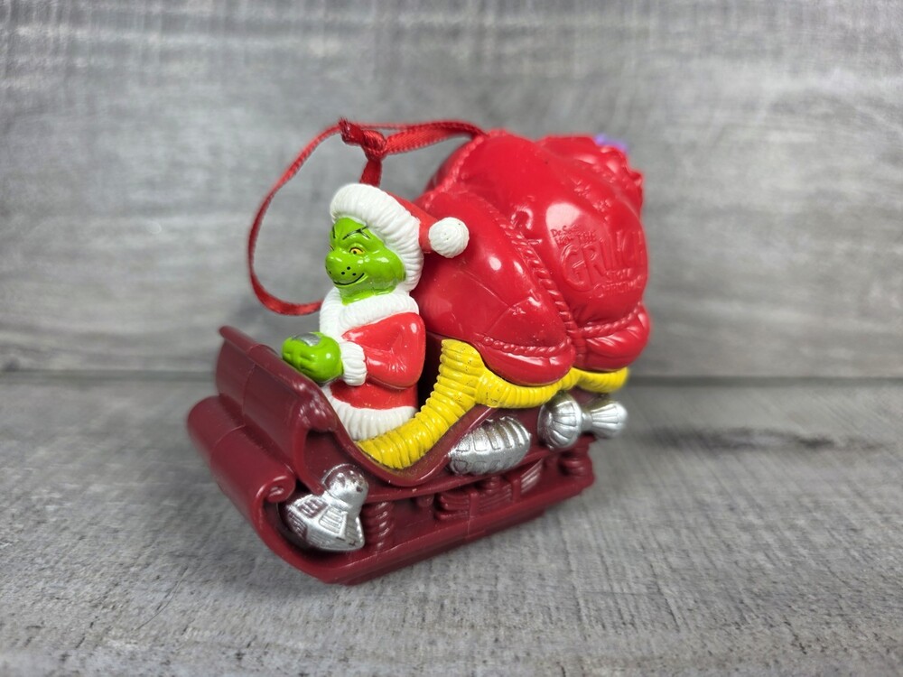 Dr. Seuss The Grinch Christmas Tree Ornament On Sleigh Wendy's g71f